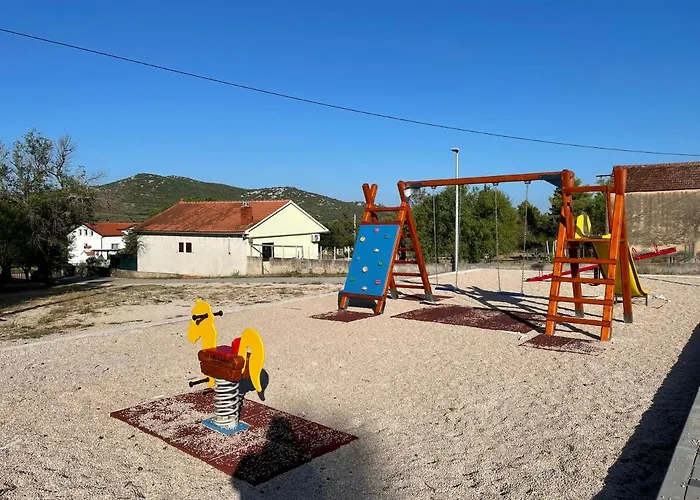 Vakantiehuis Vacation Ivan *