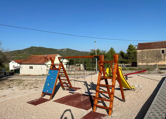 Vakantiehuis Vacation Ivan *